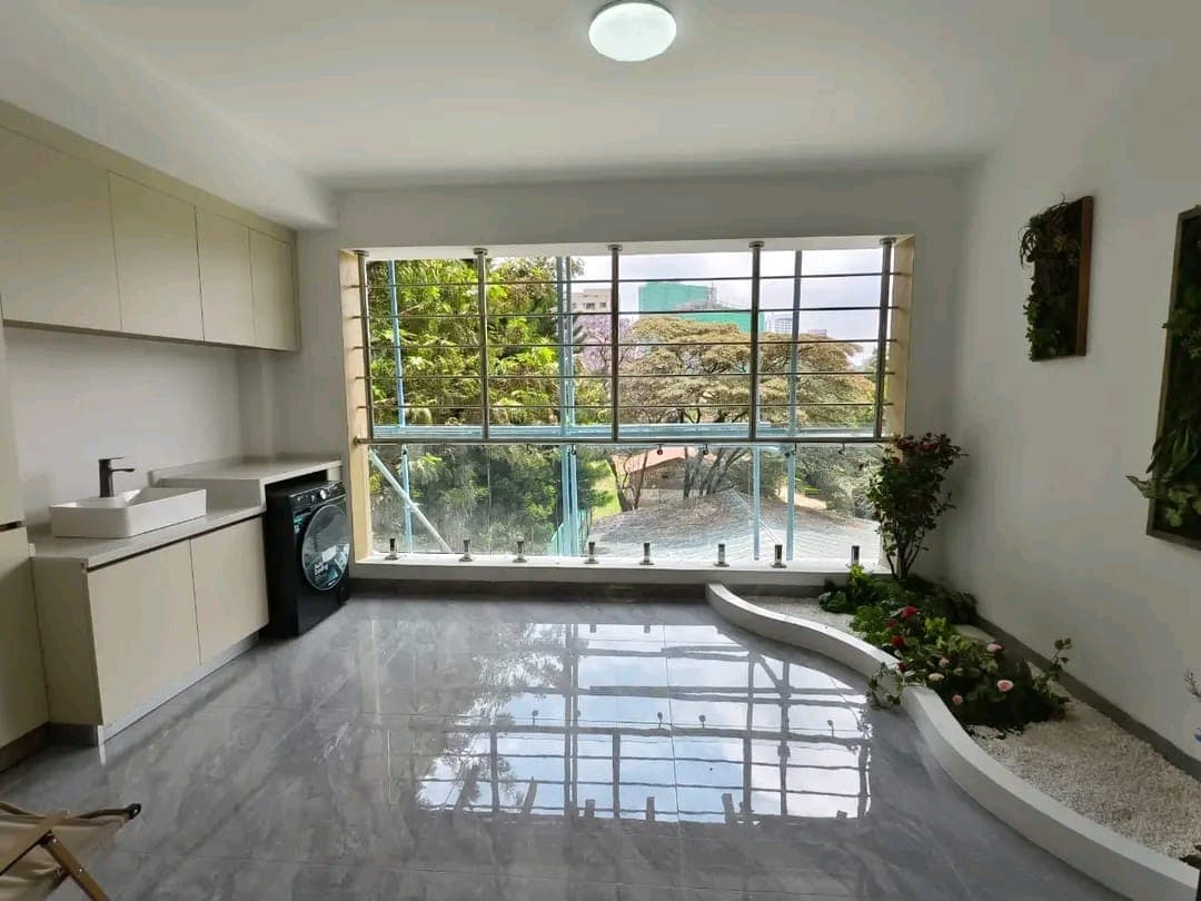 Spacious 4 Bedroom Apartment Plus Study and DSQ for sale in Kileleshwa